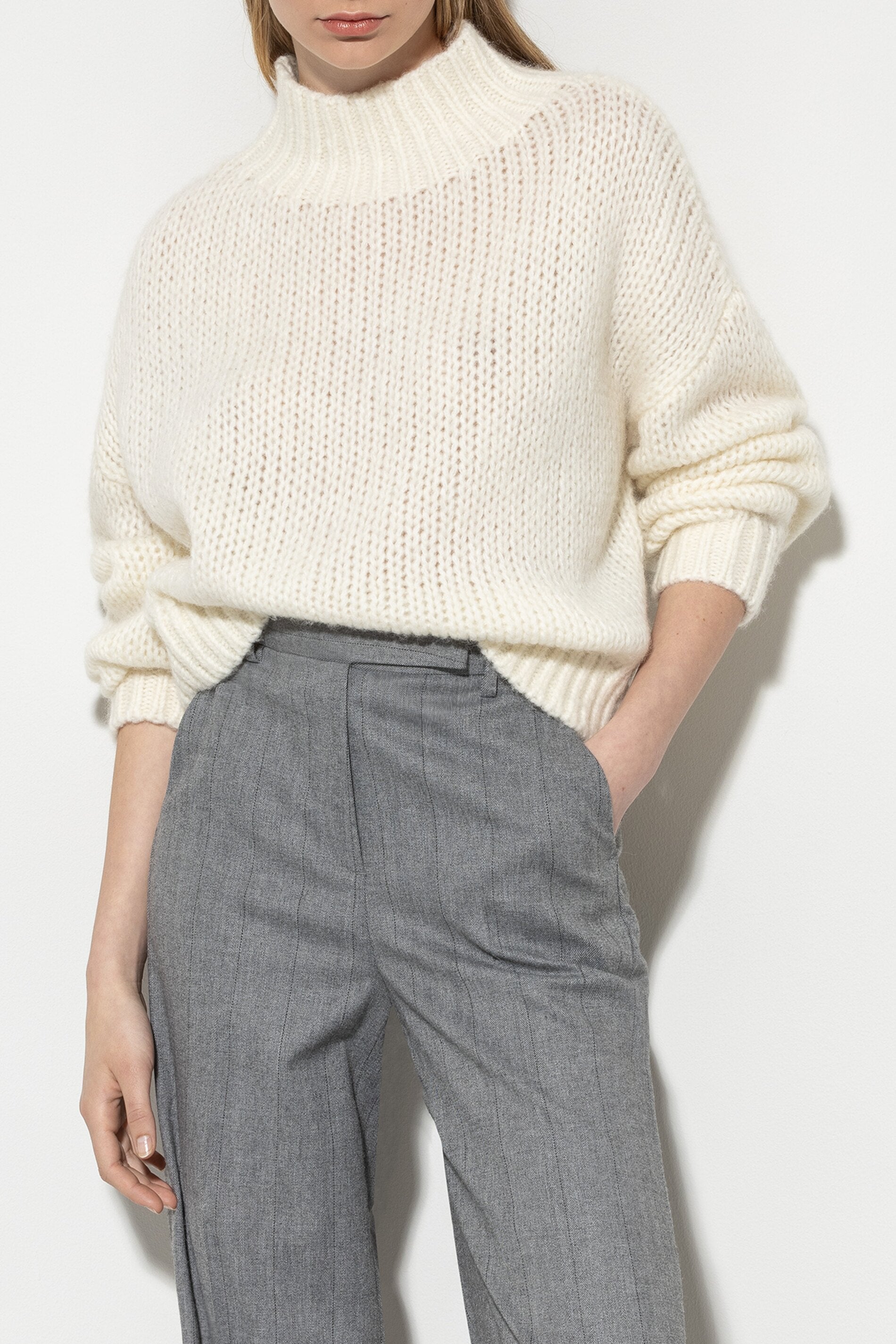 Turtleneck made from a wool blend