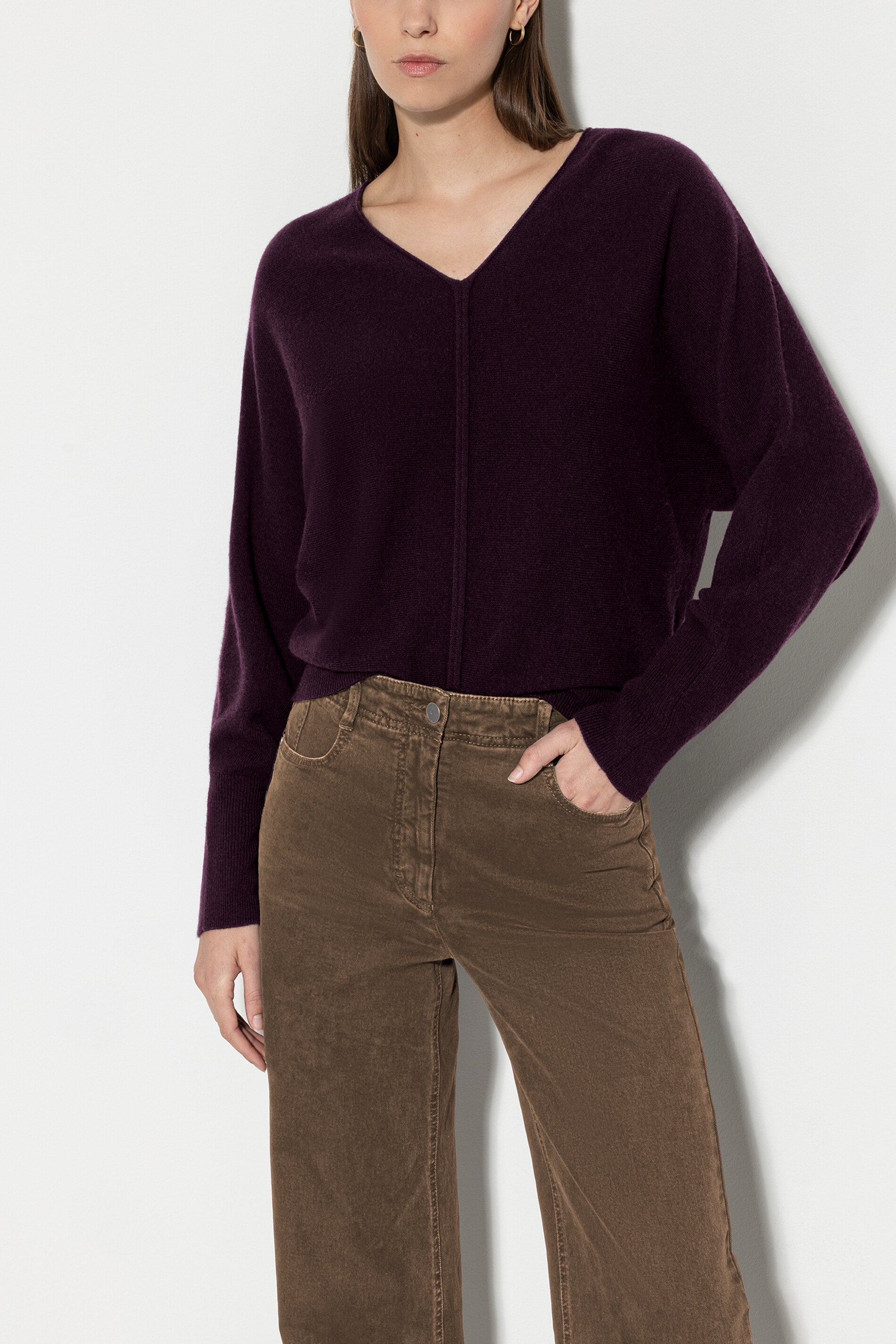 V-shape cashmere-blend sweater