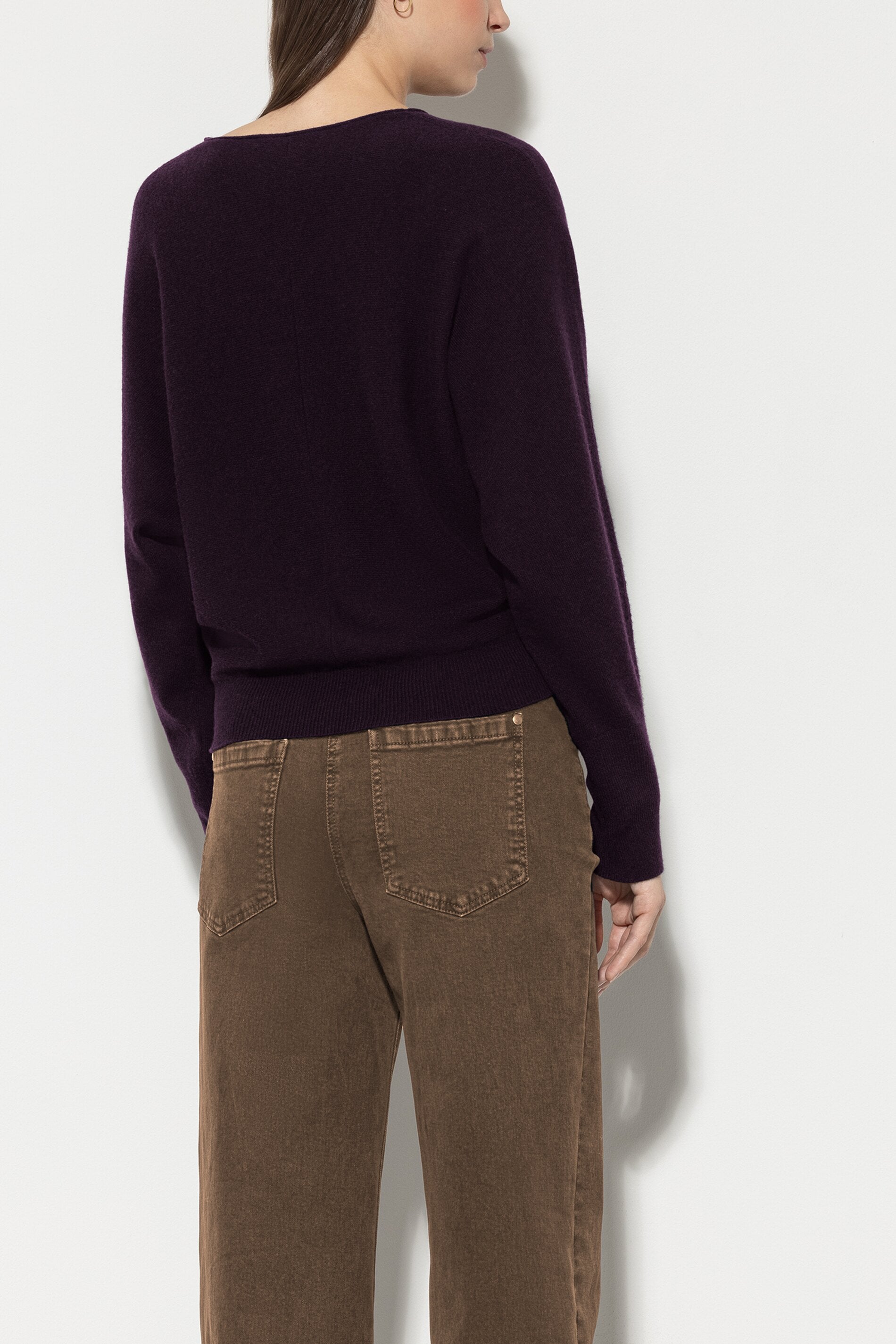 V-shape cashmere-blend sweater