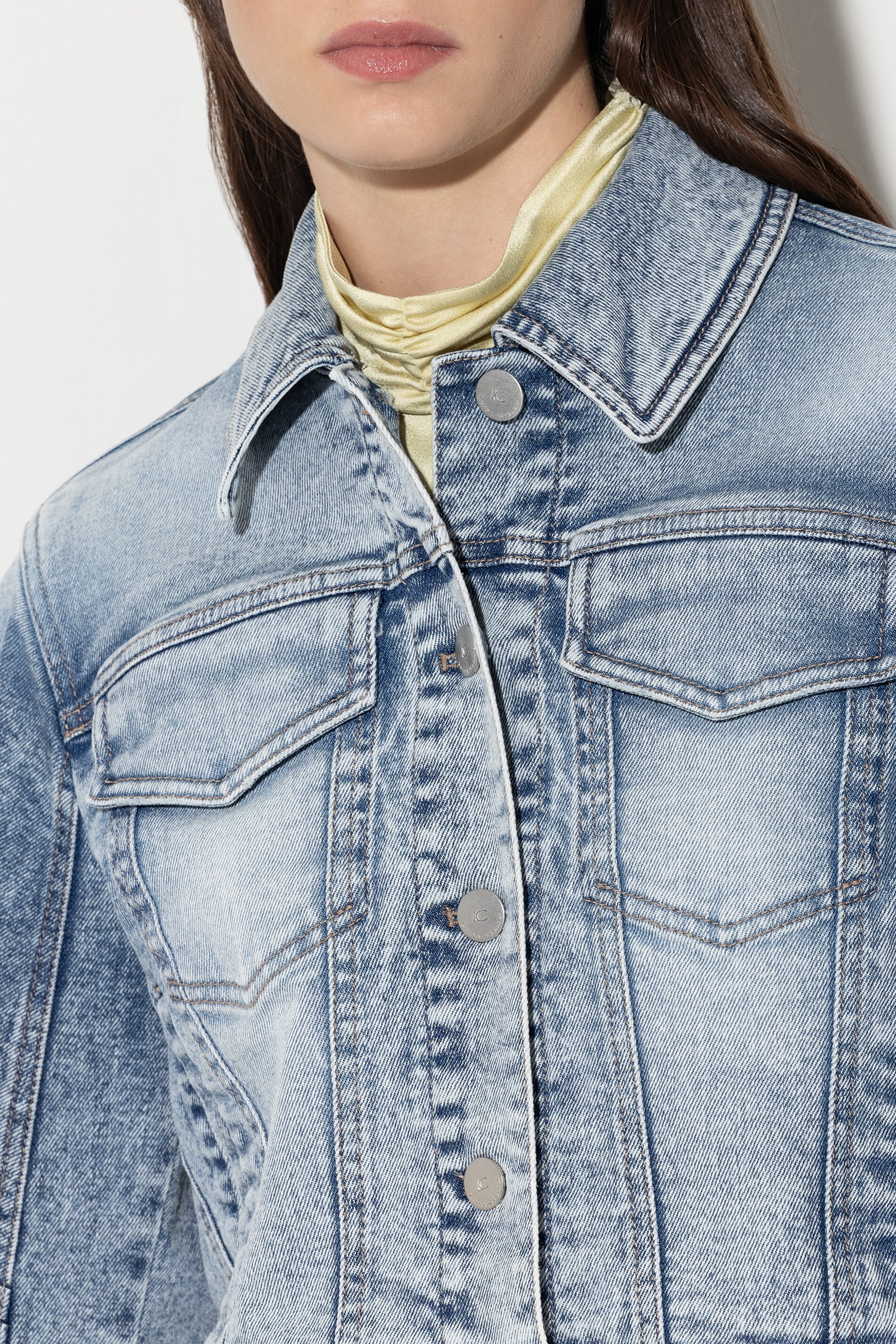 Denimjacke im Used-Look